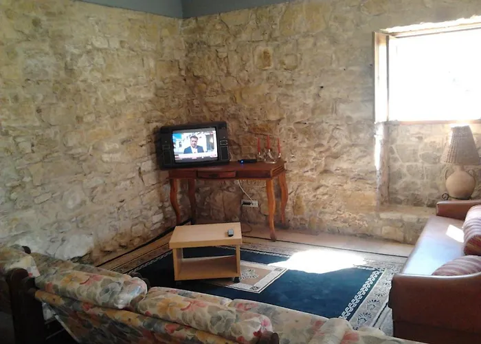 Вилла Historical 4 - Bedroom In *