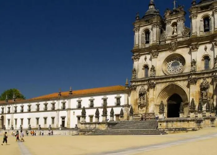 Historical 4 - Bedroom In