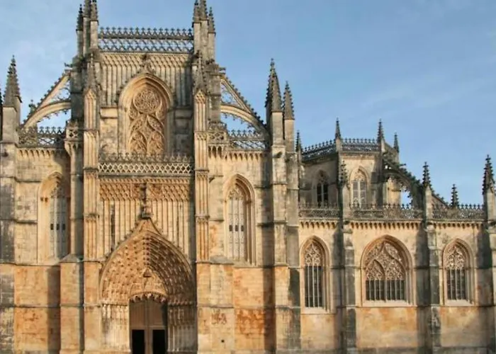 Villa Historical 4 - Bedroom In Alcobaça