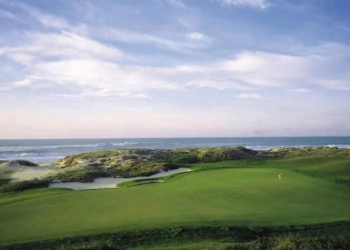 Historical 4 - Bedroom In Вилла Алкобаса